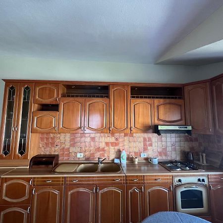 Villa Sokoli, Enjoy Sunset At This Spacious Apartment Τίρανα Εξωτερικό φωτογραφία
