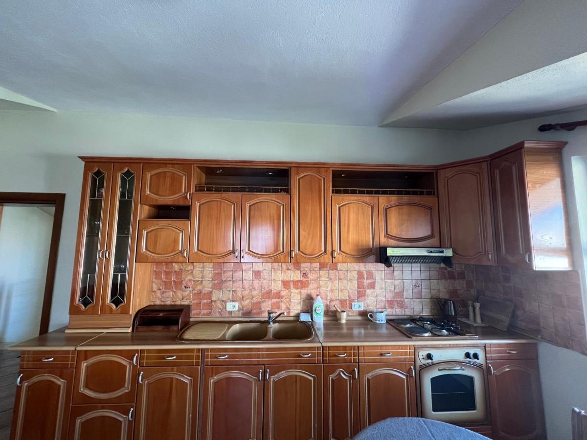 Villa Sokoli, Enjoy Sunset At This Spacious Apartment Τίρανα Εξωτερικό φωτογραφία