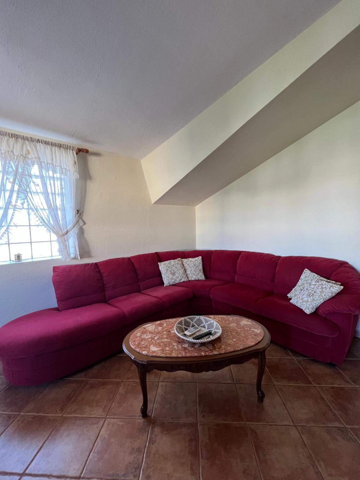 Villa Sokoli, Enjoy Sunset At This Spacious Apartment Τίρανα Εξωτερικό φωτογραφία